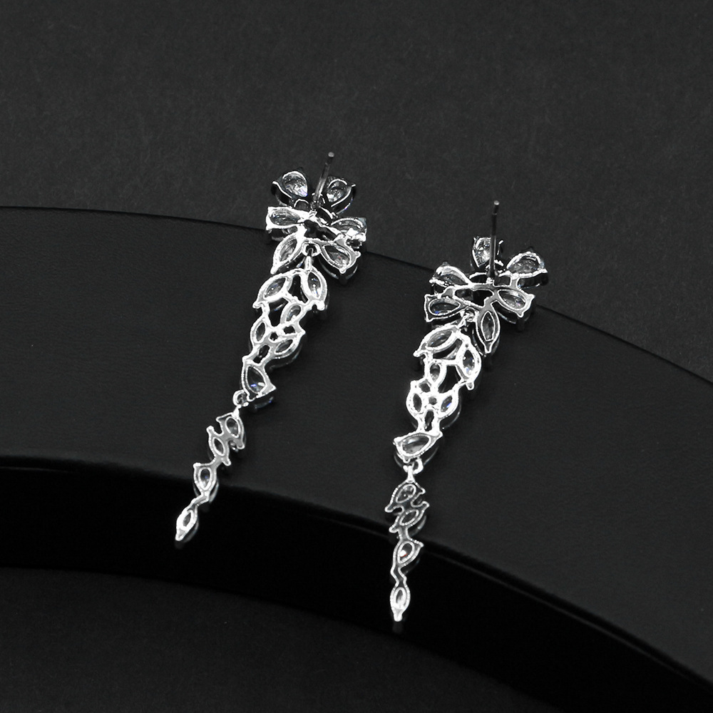 Style Long Zircon Tassel Earrings With Diamonds Fashion Evening Stage Wedding Dress Accessories Water Drop Earrings Wholesale