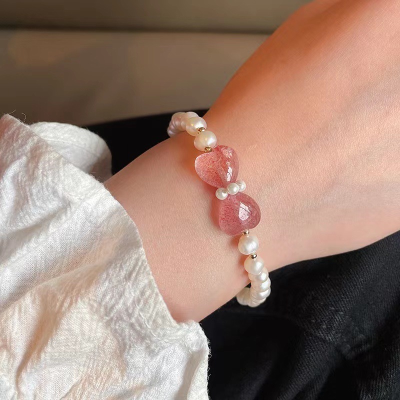 Pink Heart Shaped Freshwater Pearl Bracelet Women's Unique Strawberry Crystal Hand Chain Fashion Jewelry Accessories For Girls