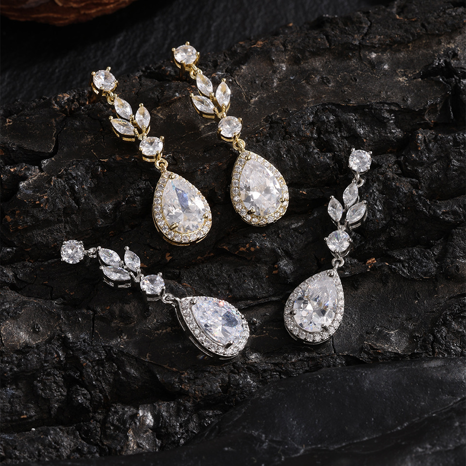 Elegant Long Waterdrop Zircon Earrings For Women Fashionable Classic Bridal Party Dress Jewelry Accessories European Style