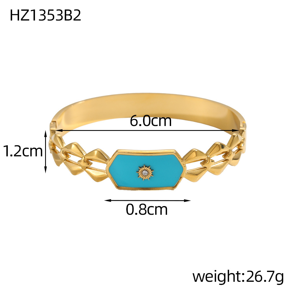New Stylish  Green Diamond Embedded Square Bracelet Fashionable Stainless Steel Jewelry Accessory