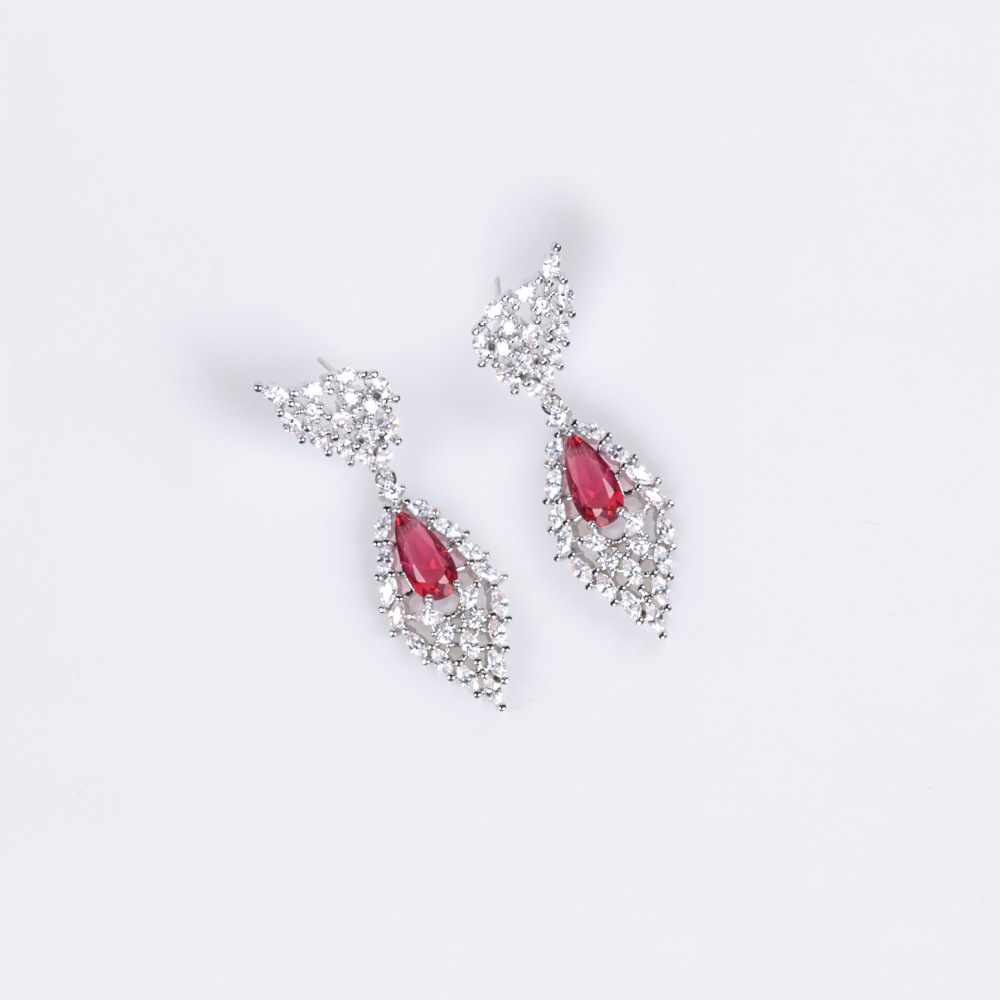 Elegant Zircon Wing Earrings Necklace Set Fashionable High-End Dinner Dress Accessories For Women Luxury Brand Jewelry Kit