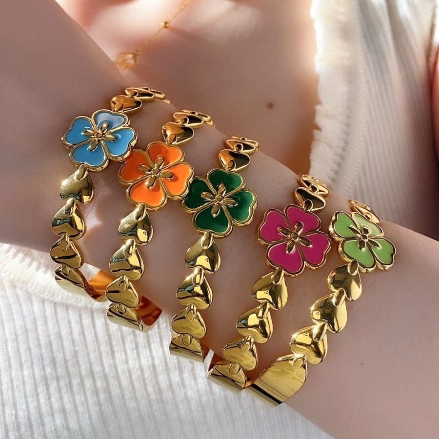 Elegant Stainless Steel Flower Bracelet Creative Design Mermaid Petal Fashion OL Circle And Dots Plated Hand Jewelry