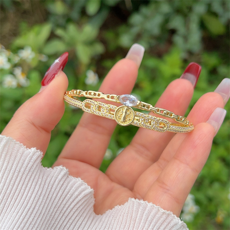 Wholesale Jewelry Vintage Style Classic Style Heart Shape Copper 18K Gold Plated Bangle