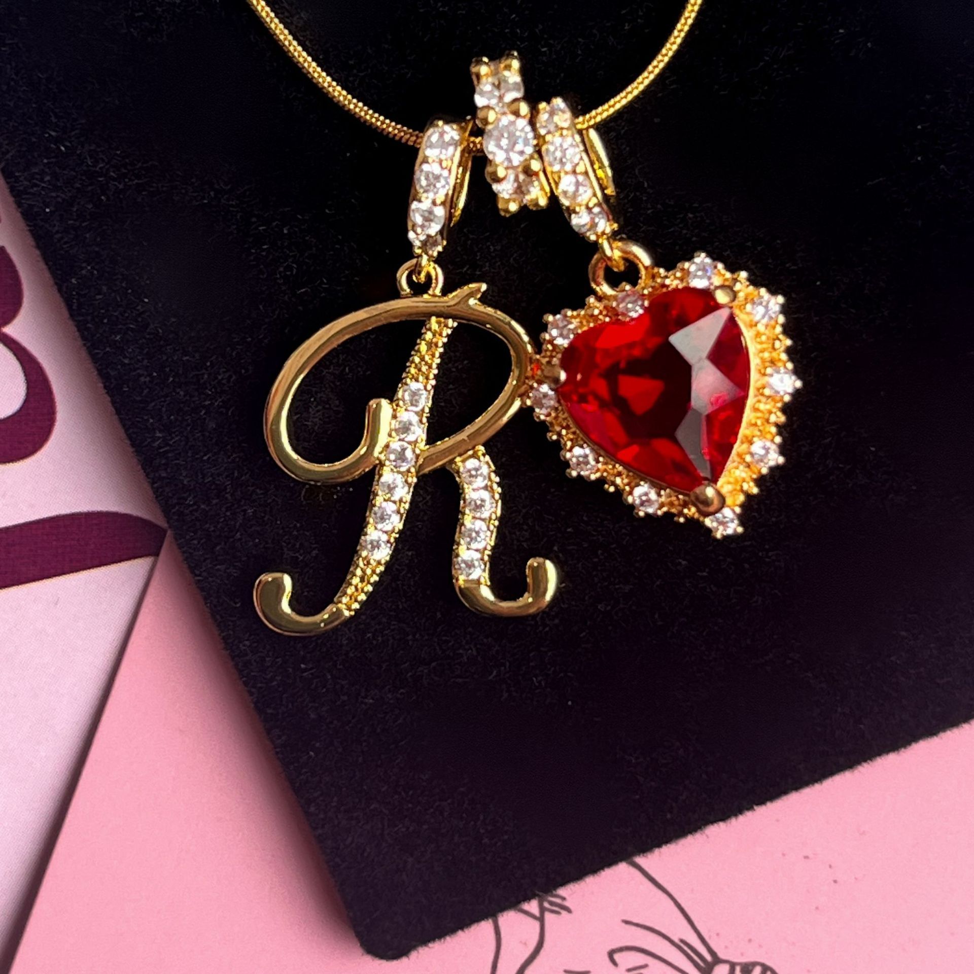 Red Heart Letter Choker Necklace Women's Luxury Minimalist Stainless Steel Friend Jewelry Fashion Trend Accessory