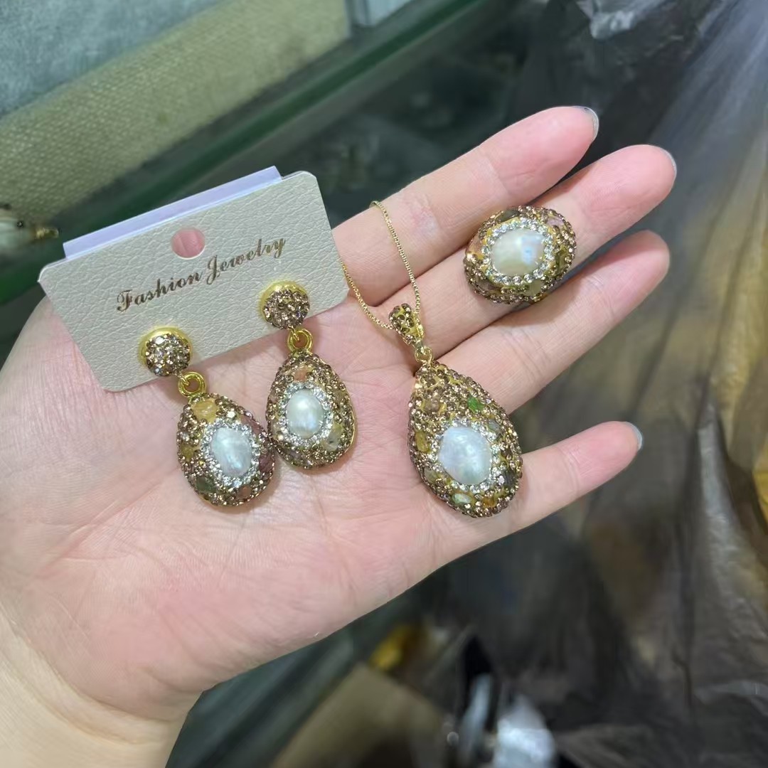Women's Copper Box Chain 18K Gold Plated Polishing Inlay Oval Water Droplets Natural Stone Crystal Rhinestones Jewelry Set Crystal Jewelry
