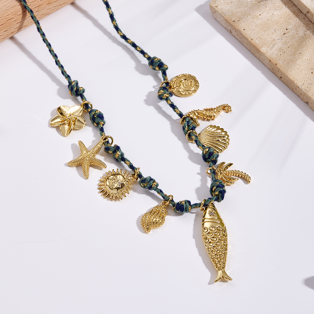 Classic Shellfish Dolphin Turtle Starfish Coconut Tree Sunwheel Conch Shell Necklace Women Casual Fashion Jewelry Accessories