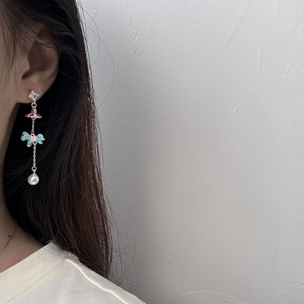 Creative Christmas Decorations Asymmetric Zircon Mini Umbrella Rotating Horse Pearl Earrings Jewelry Ear Studs For Women