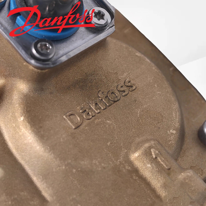 Danfoss Solenoid Valve EV210-220A-224-250-260-310B Direct-acting Pilot Solenoid Valve
