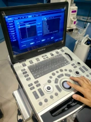 Mindray M9VET Veterinary Ultrasound System 4D High-End Doppler Ultrasound-Animal Heart Ultrasound Imaging Workstation-Used