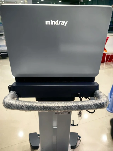 Mindray M9VET Veterinary Ultrasound System 4D High-End Doppler Ultrasound-Animal Heart Ultrasound Imaging Workstation-Used