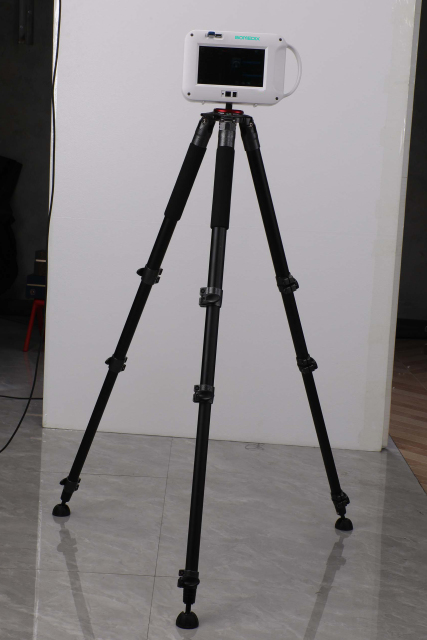 PORTABLE-RAY MACHINE