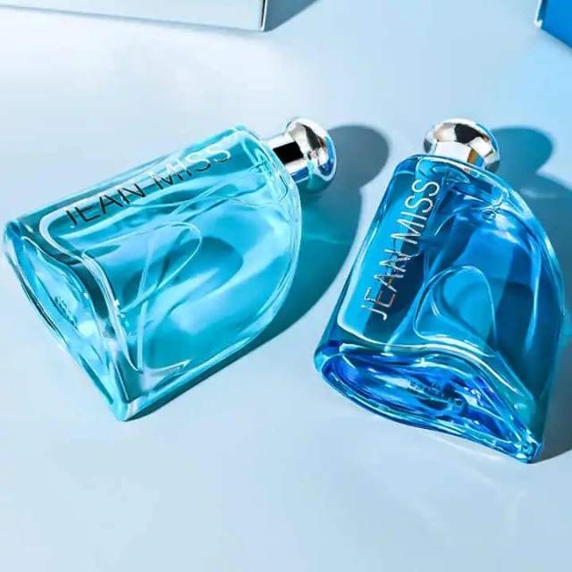 Luxury Men's 100ml Eau De Toilette and Body Spray From Vietnam Long-Lasting Fragrance with Middle Eastern Scent