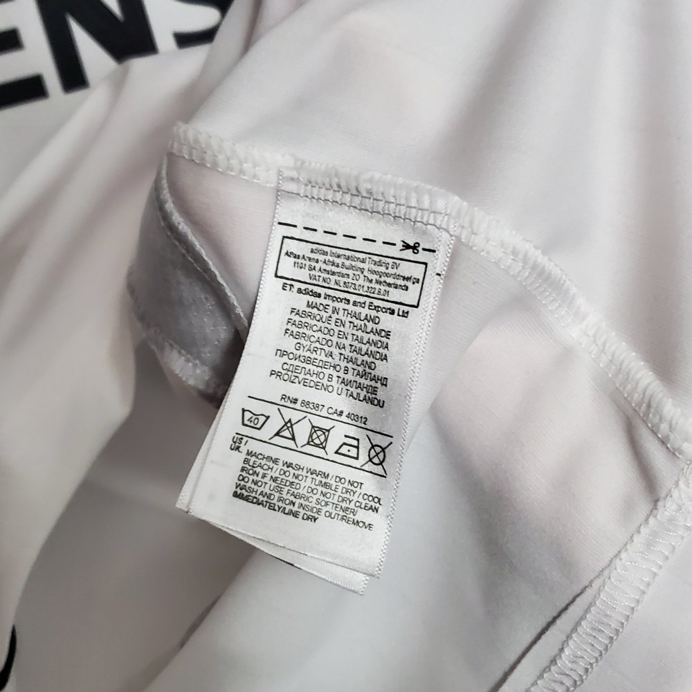 06-07Real Madrid home Retro jerseys