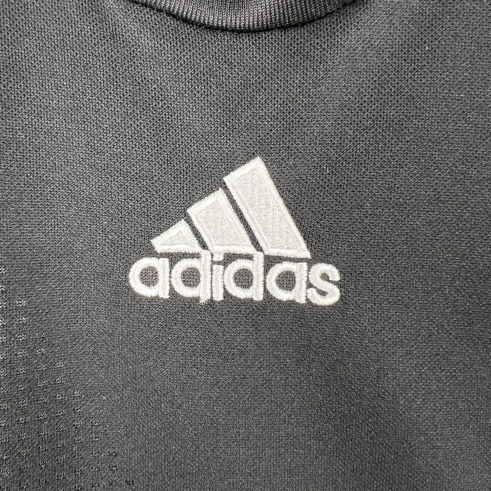 08-09Real Madrid away Retro jerseys