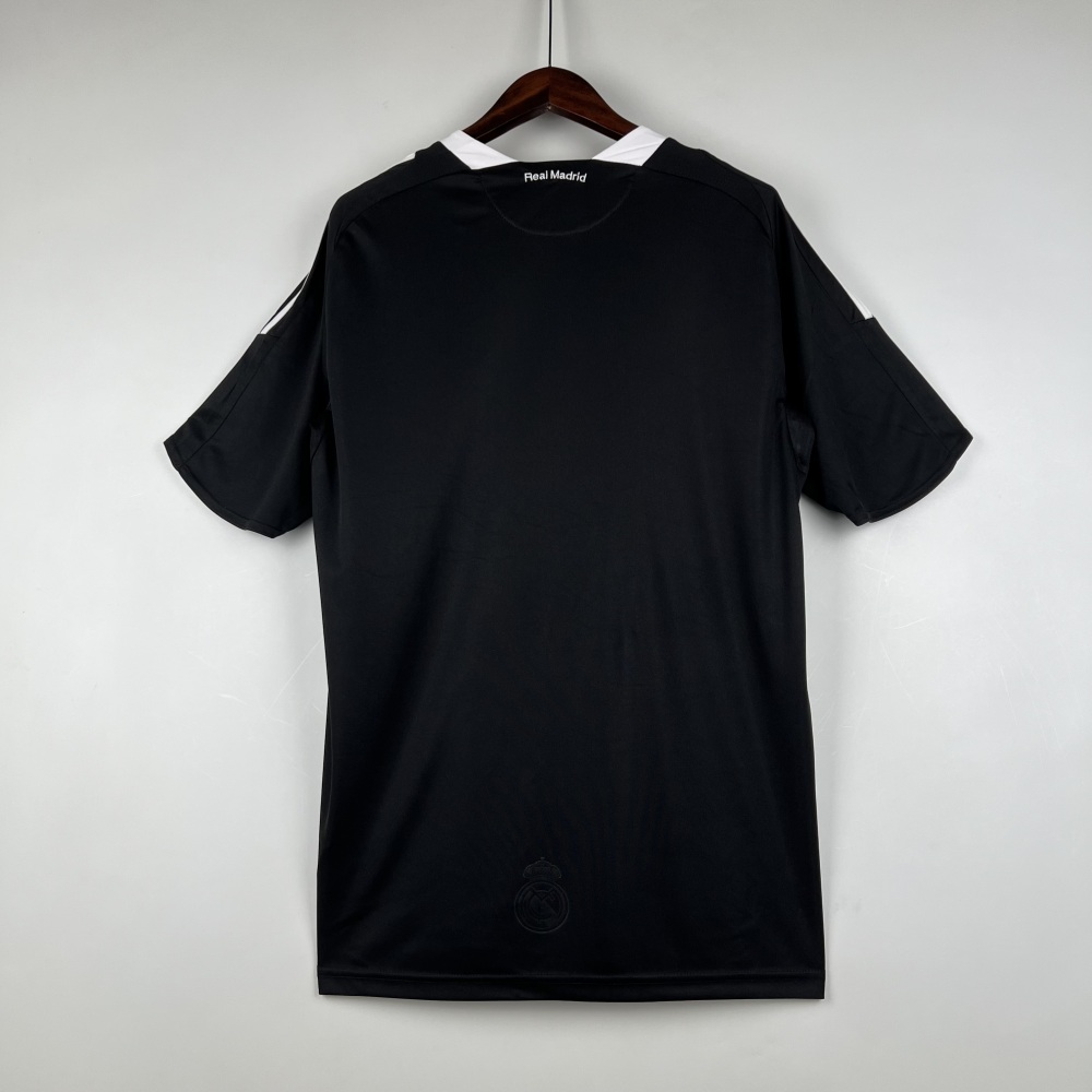 08-09Real Madrid away Retro jerseys