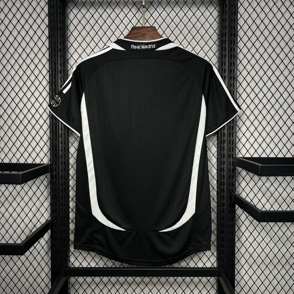 06-07Real Madrid away Retro jerseys