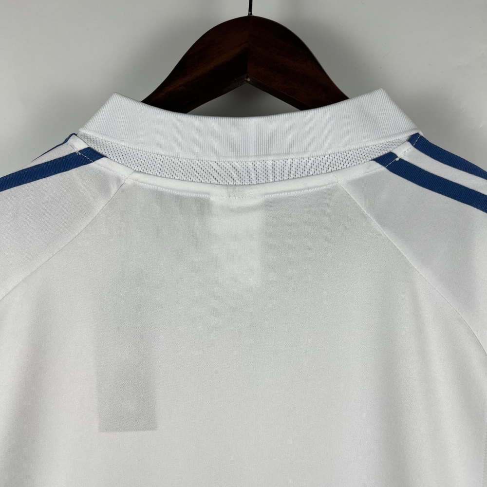 01-02Real Madrid home Retro jerseys