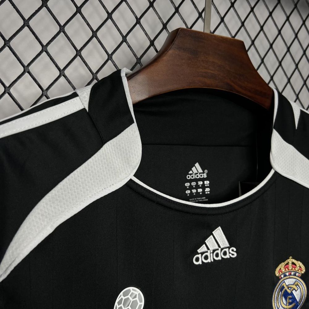 06-07Real Madrid away Long sleeve  Retro jerseys