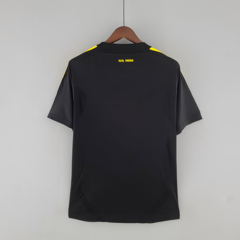 11-12Real Madrid goalkeeper Retro jerseys (black)