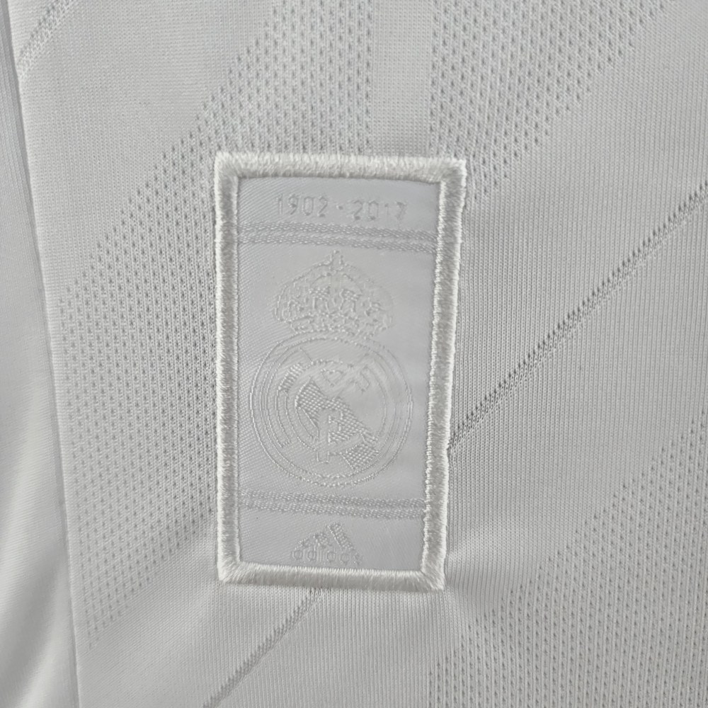 17-18Real Madrid  home  Retro jerseys