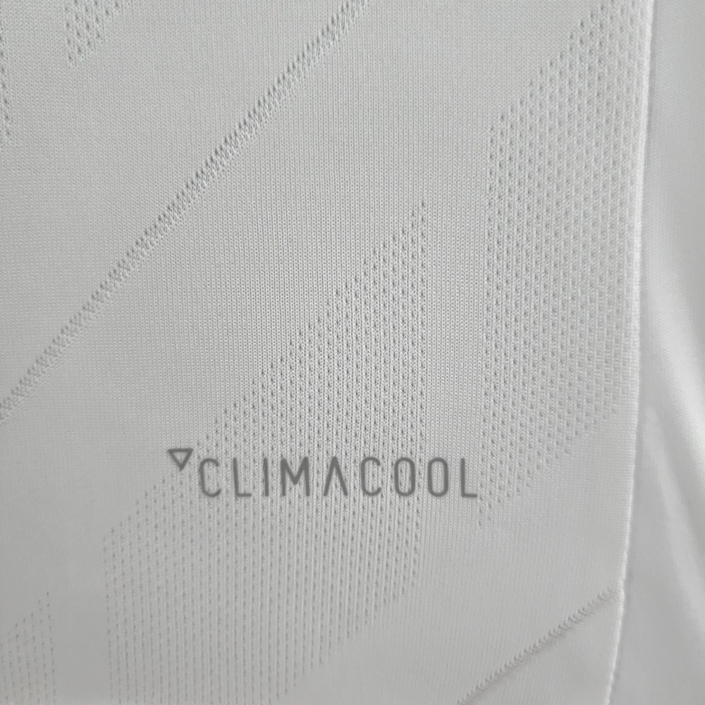 17-18Real Madrid  home  Retro jerseys