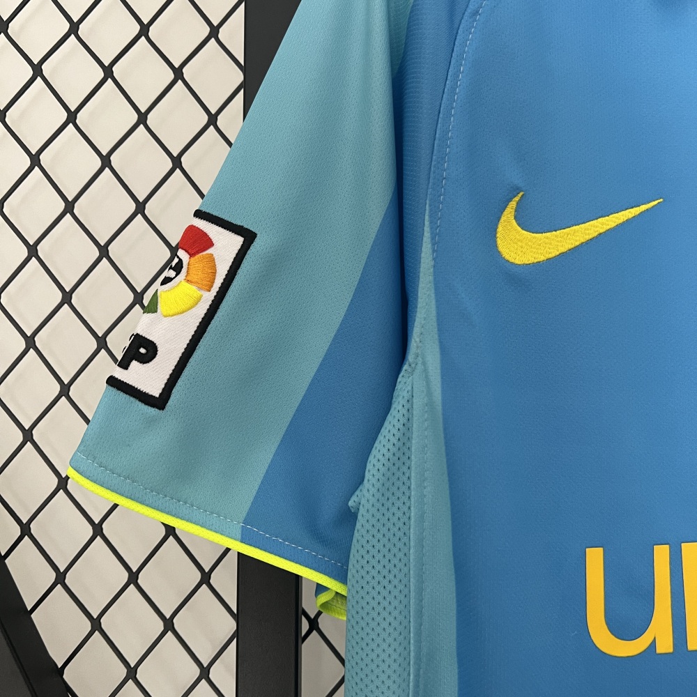 07-08Barcelona away Retro jerseys