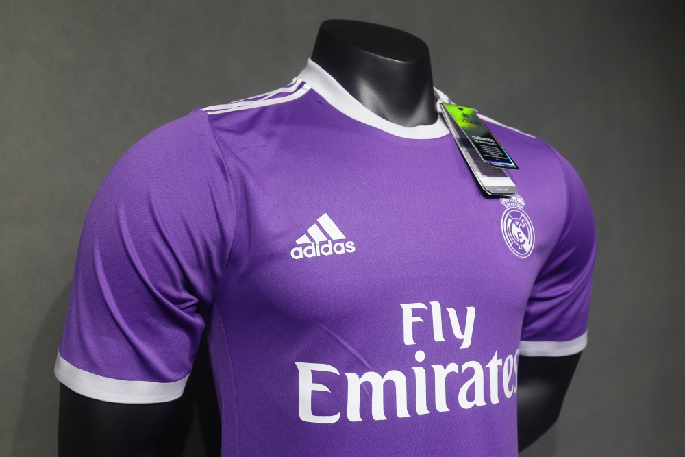 16-17 Real Madrid away Retro jerseys （Player ）