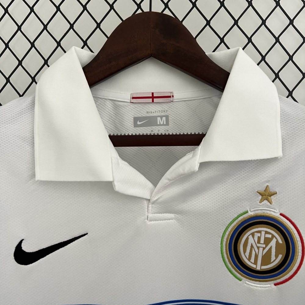 2009-2010 Inter Milan  away retro jersey