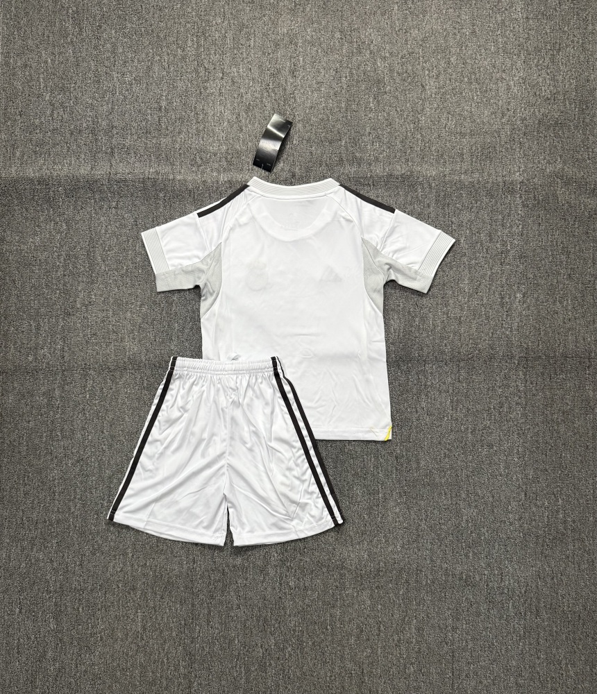 2526 Real Madrid Home - Children's Set - Fan Edition（2526皇马主场-儿童套装）