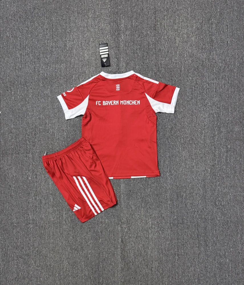 2526 Bayern Home - Children's Set - Fan Edition（2526拜仁主场-儿童套装）