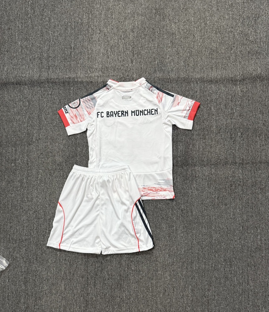 2526 Bayern away - Children's set - Fan version（2526拜仁客场-儿童套装）