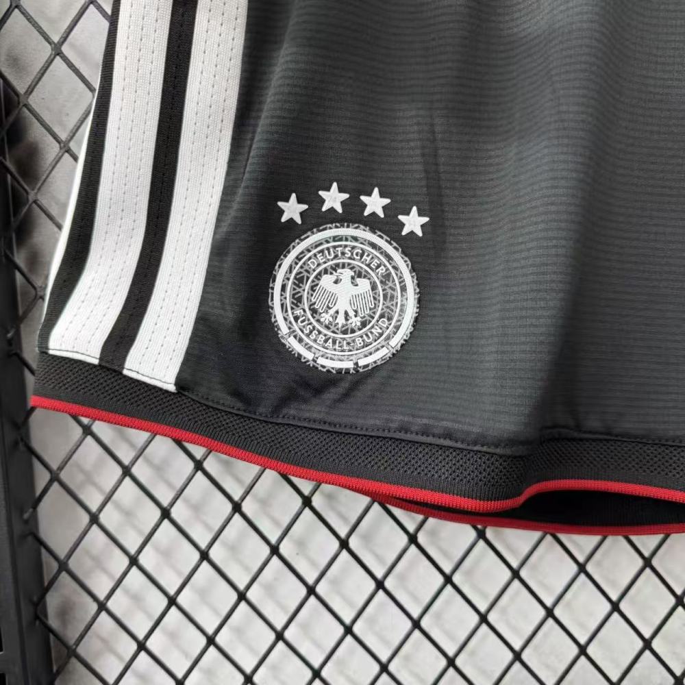 2026 World Cup Germany home Player version football  shorts （2026世界杯德国主场裤子）