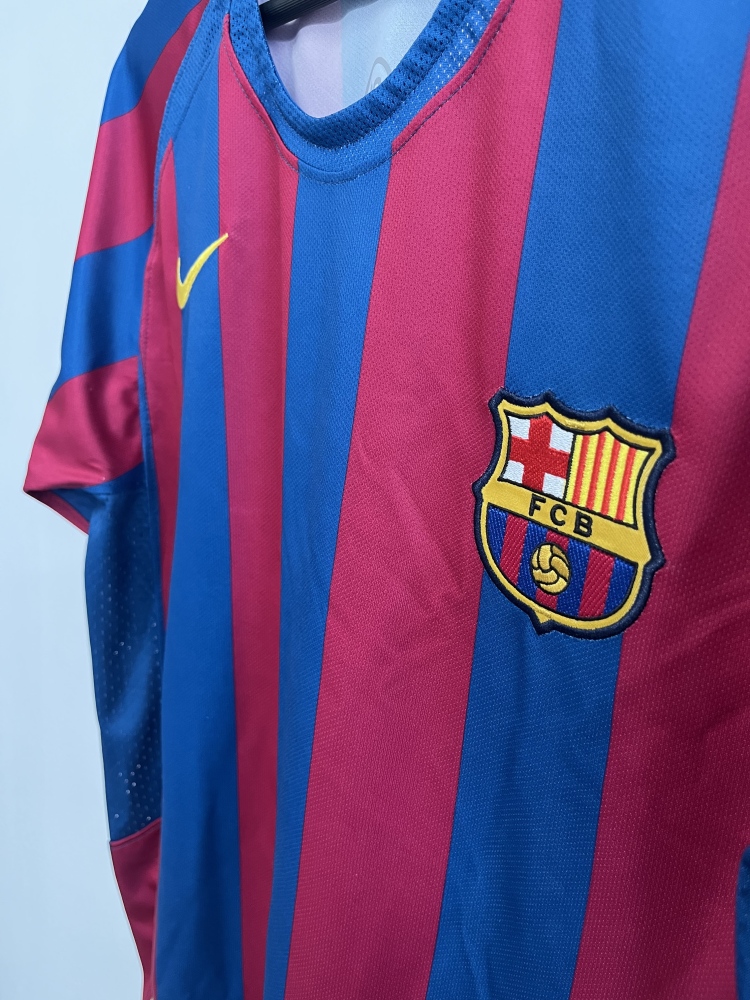 05-06 Barcelona home Retro jerseys （La Liga version）