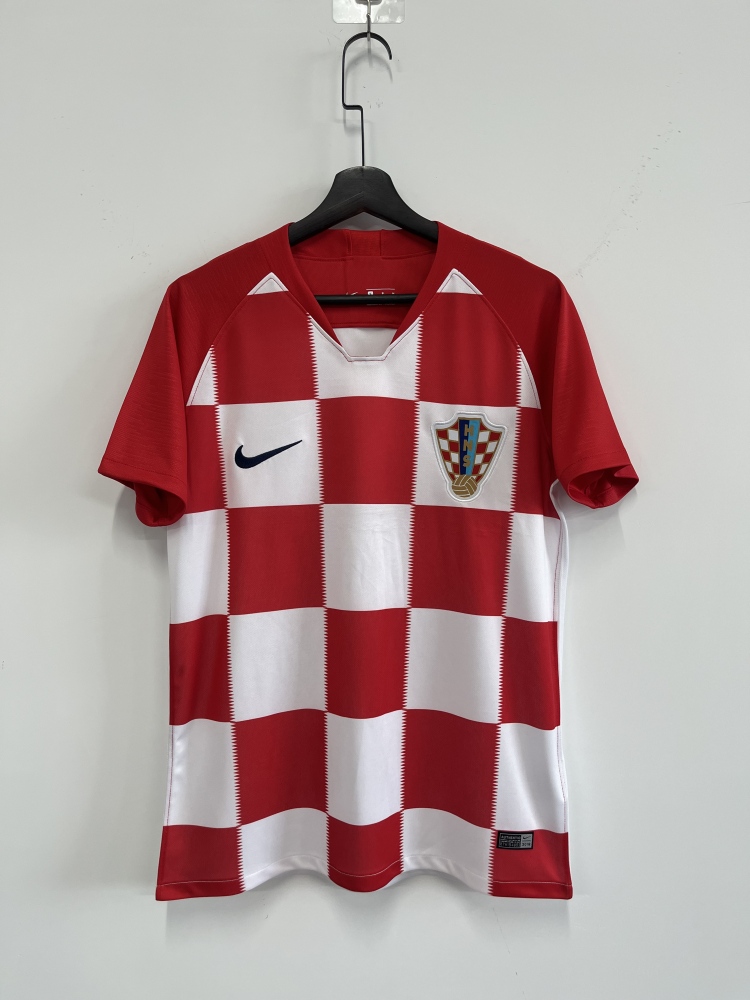 2018 Croatia home retro jersey （2018克罗地亚主场）