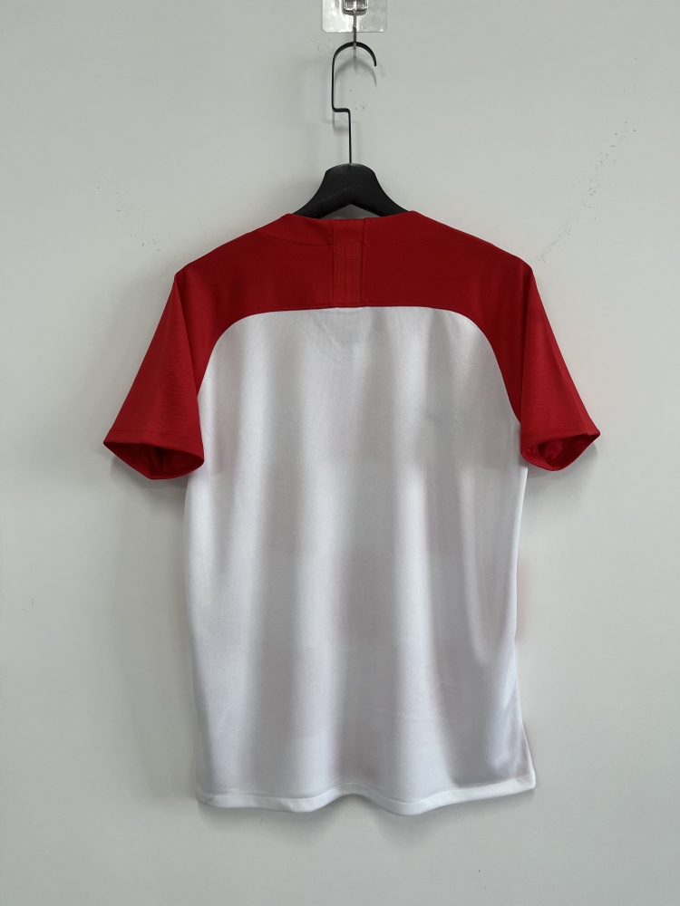 2018 Croatia home retro jersey （2018克罗地亚主场）