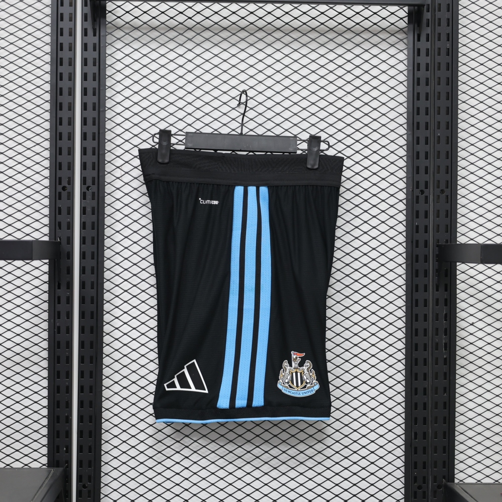 26-27 Newcastle home player version football  shorts （26-27纽卡斯主场球员版裤子）