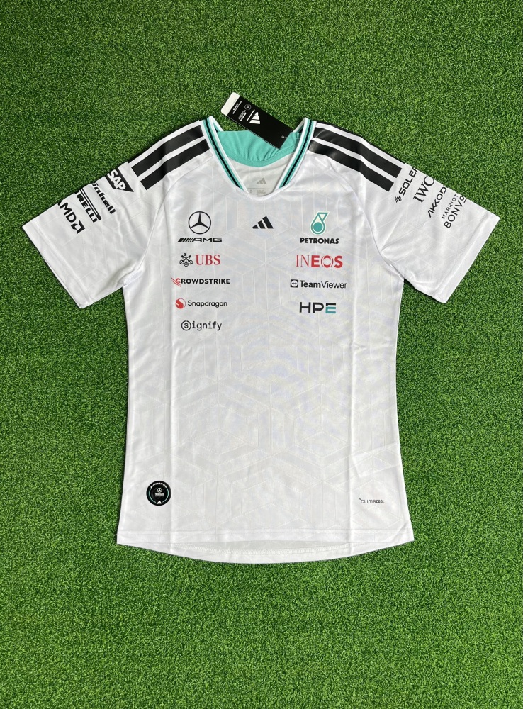 Mercedes white F1 racing suit（梅赛德斯白色-F1赛车服）