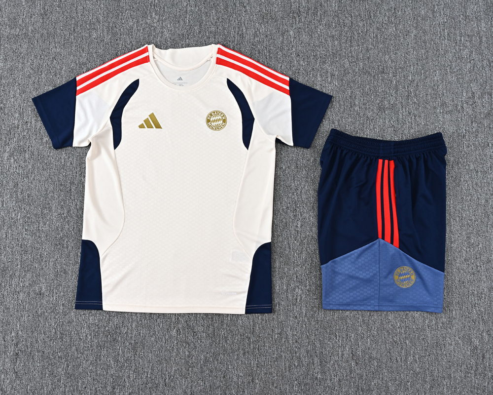 2627 Bayern short sleeved training uniform（短袖训练服）