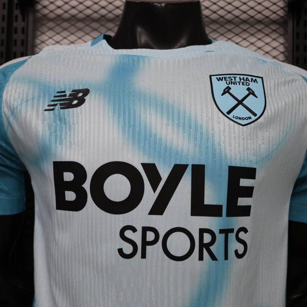 26-27 West Ham United two away  Player version（26-27西汉姆联二客-球员版）