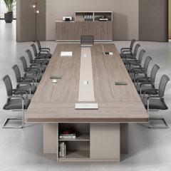 Luxus-Konferenztisch