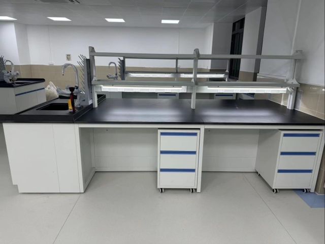 Mobile Modular Benches Industrial Workbenches with Cabinets Modern Metal Design Specialized Medical Lab Furniture