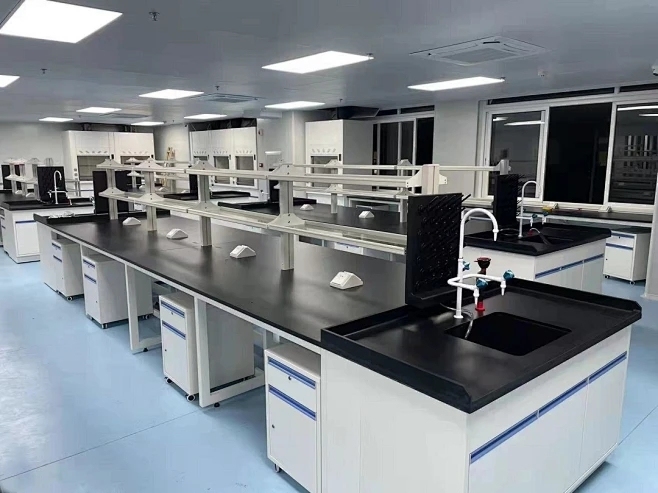 Adjustable Height Lab Table Steel Frame Chemical Resistant Worktop