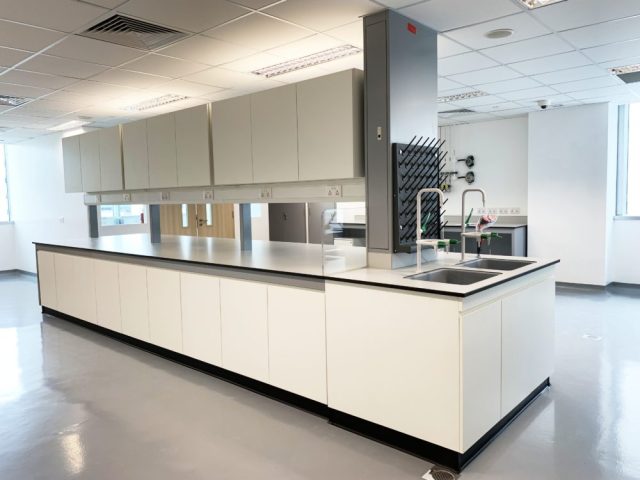 Compact Lab Benches with Sink Cabinet & Shelf & Upper Cupboard for Small Spaces