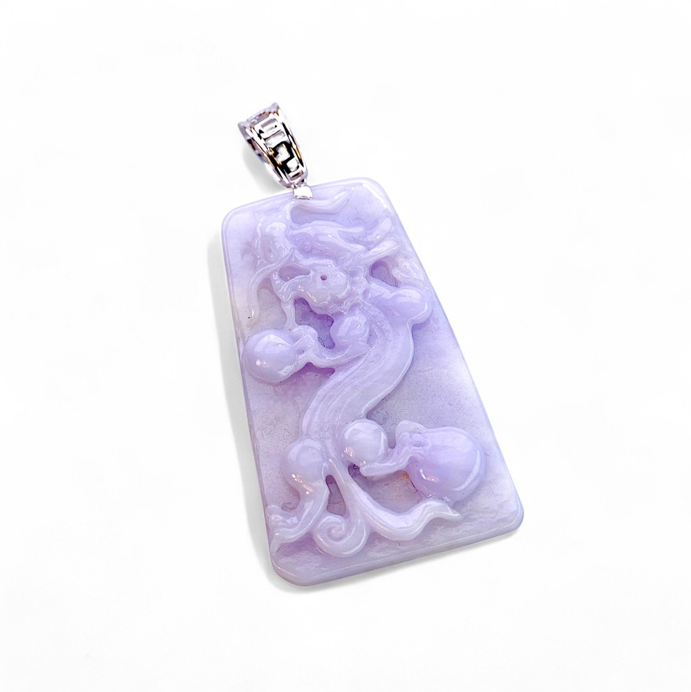 Masterpiece jade pendant 018