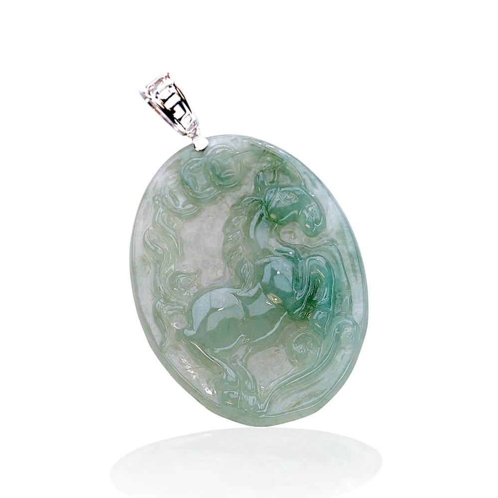 Masterpiece jade pendant 024