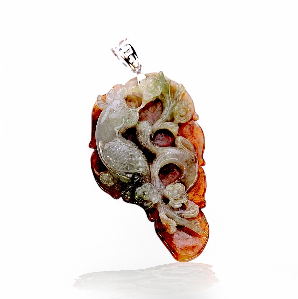 Masterpiece jade pendant 030
