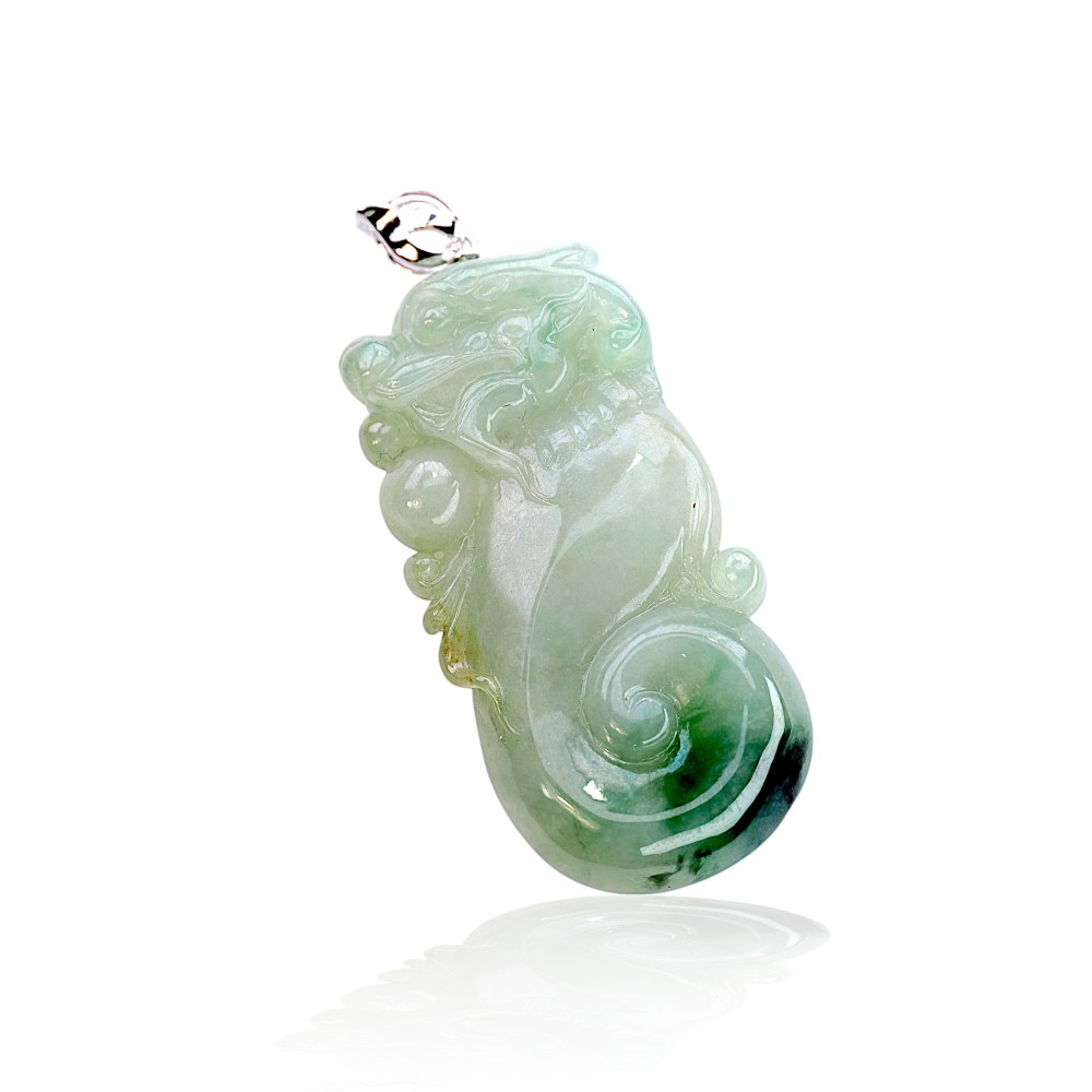 Masterpiece jade pendant 034