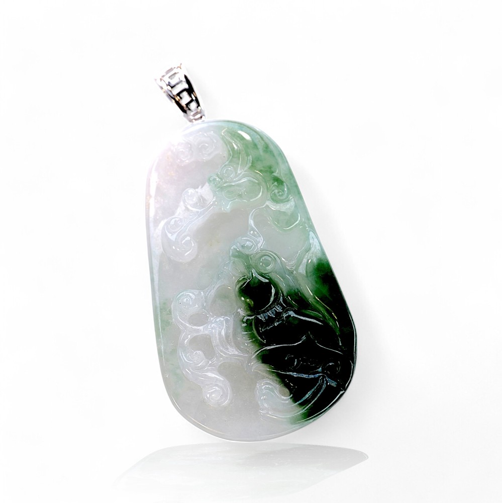 Masterpiece jade pendant 044