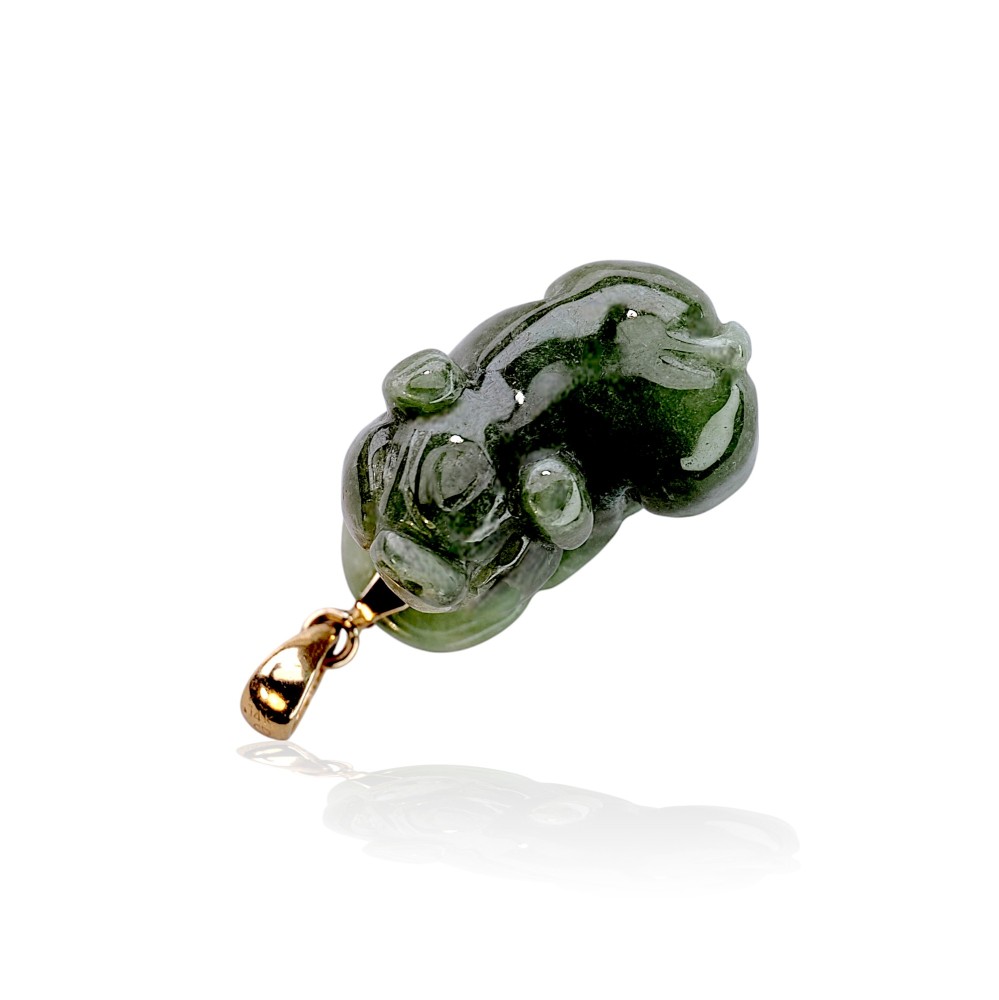 Carved Jade Pendant 032