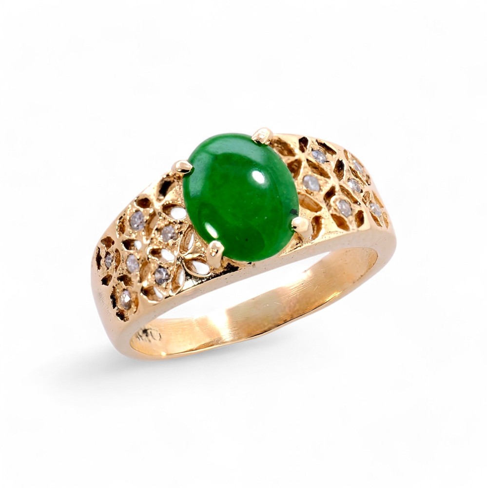 Imperial Green Jade Ring 074
